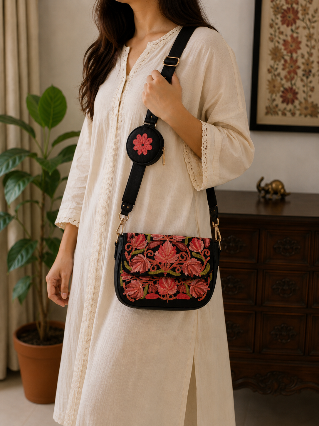Black Pink Aari Work Sling Bag — embroidery detail